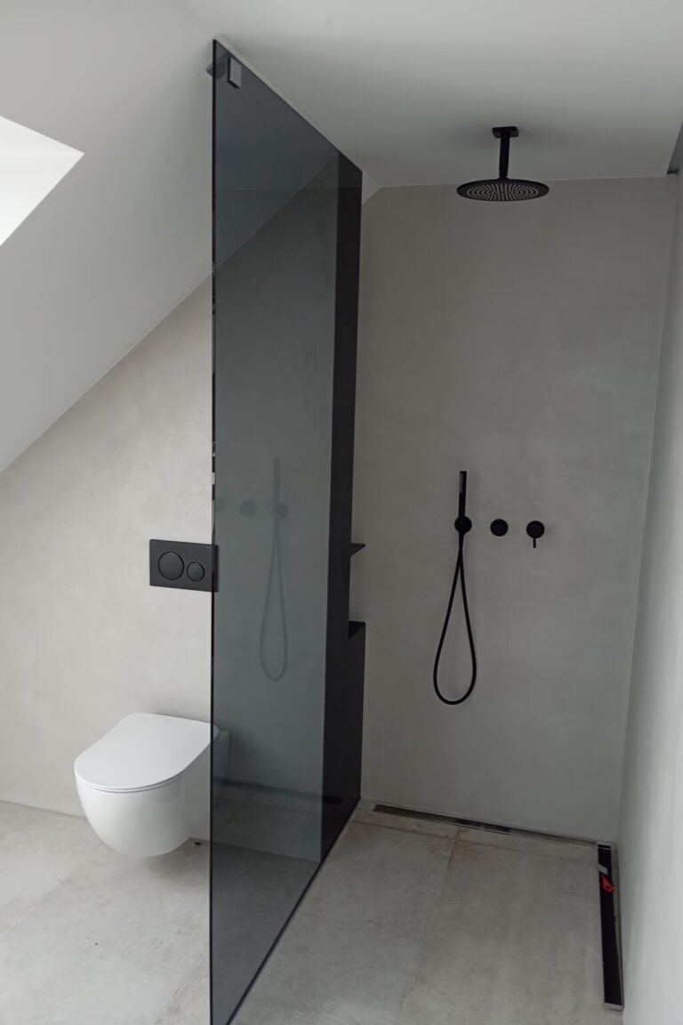 zástěna sprchová černá koupelna